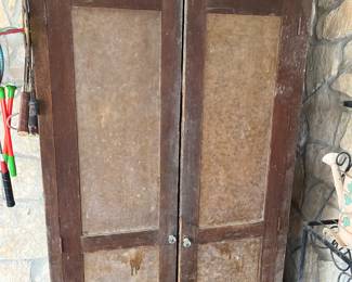 Outdoor cabinet