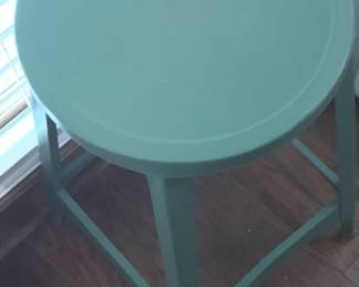 Green hand painted metal 60’s stool.