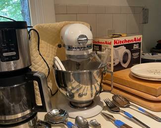 Kitchen Aid mixer 