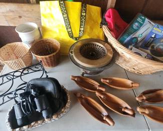 NFF103 - Mixed Lot of Household Items 