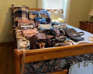 Lasies purses