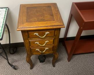 End table