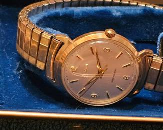 Bulova Self winding in original box. Running great. 