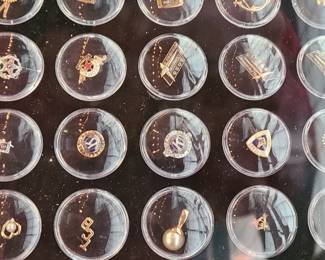 Assorted Gold jewelry 