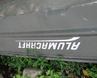 Alumacraft 12' rowboat