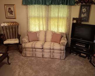 Havertys loveseat and vintage rocker