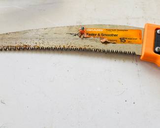 Fiskars saw