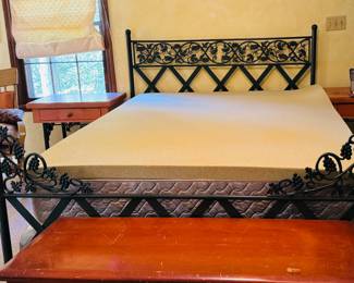 Queen size bed