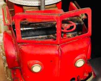 1950s Rossmoyne fire truck