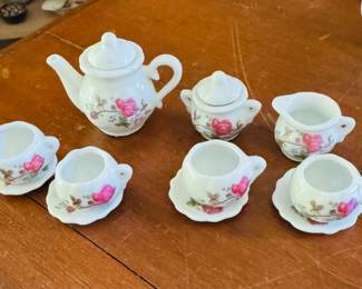 Vintage tea set