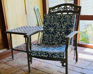 Patio set