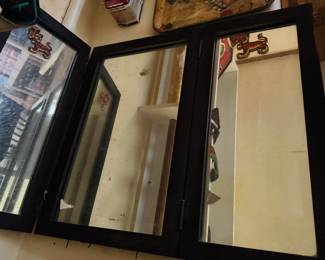 Triple mirror with tiger motif