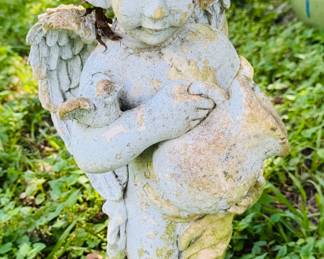 Garden statuary