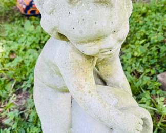 Garden statuary