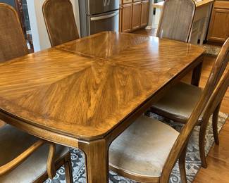 Sklar-Peppler Dining set 
44 x 68 x 30(h) + 2 additional leaves 18 inches wide
Custom protector padding, 
6 chairs
No scratches on table top, solid wood table