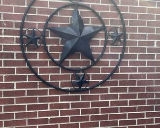 Outdoor hanging 40 inch diameter 