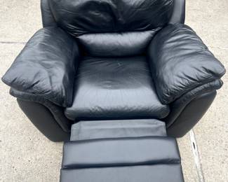 Leather recliner