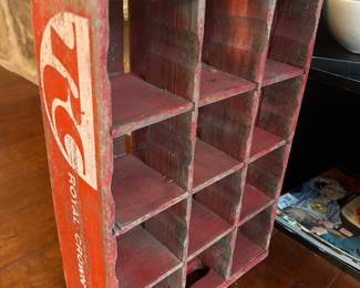 RC COLA BOTTLE CRATE