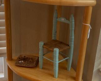 PINE CORNER SHELF