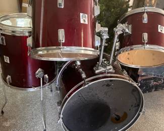 EVANS BEGINNER DRUM KIT, INCOMPLETE