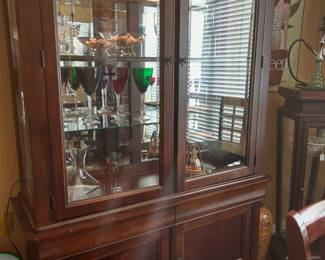 LIGHTED CHINA CABINET