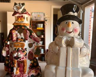 CHRISTMAS DECOR