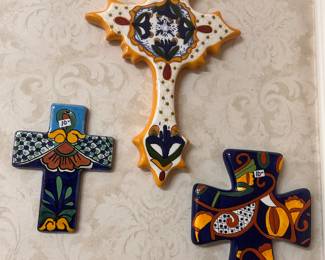CROSS DECOR EVERYWHERE