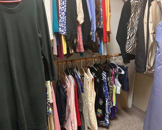 LADIES CLOTHES