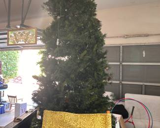 LIGHTED NARROW CHRISTMAS TREE