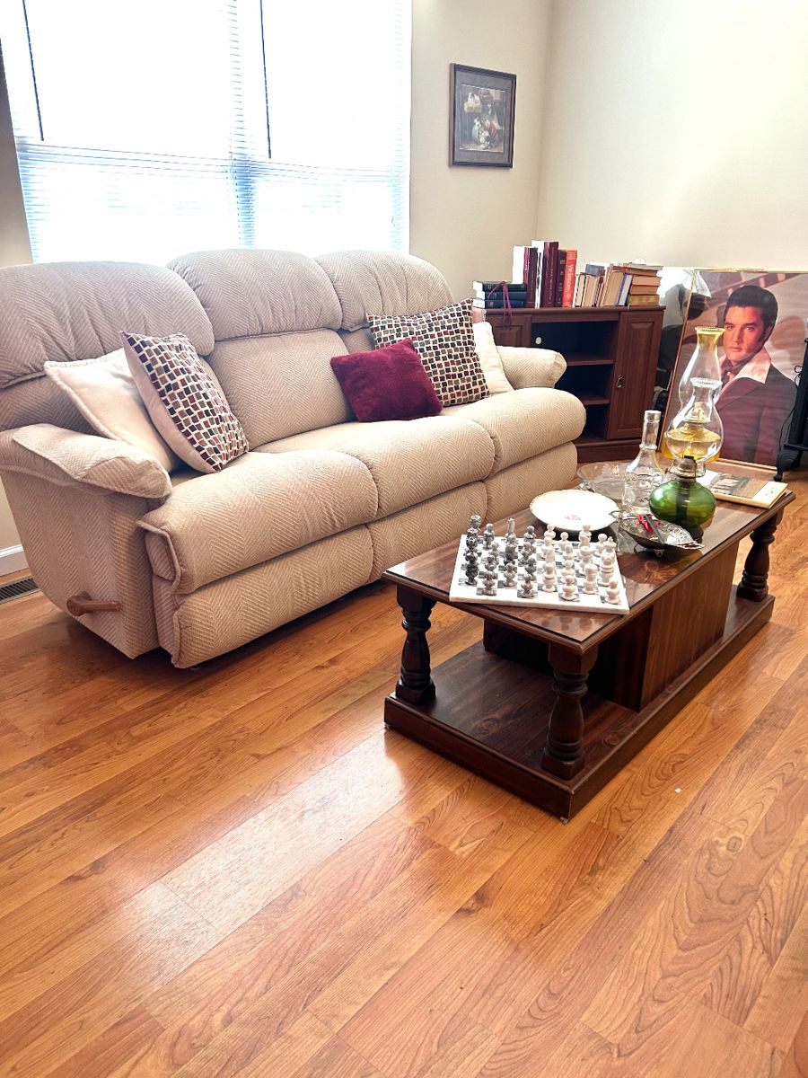 sofa recliner