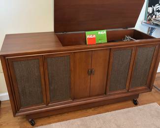 RCA Stereo record player console