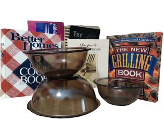 Vintage Pyrex Corning Ware Mixing Bowls Cookbooks