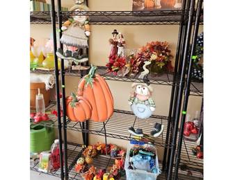 Fall Thanksgiving Decor Pilgrims Pumpkins