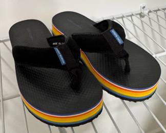 Kate Spade Size 4 Flip Flops. 