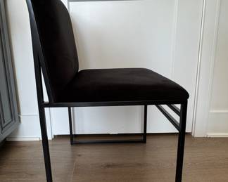 Set of 4 Crea "Isabell" Dining Chairs. Each Measures 17" x 18" with 18" Seat Height. Photo 2 of 3.