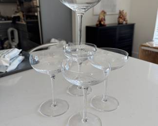 Set of 5 Williams Sonoma Champagne Coupes. 