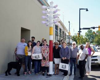 https://www.rentonreporter.com/life/renton-brings-back-a-streetlight-from-the-1970s/
