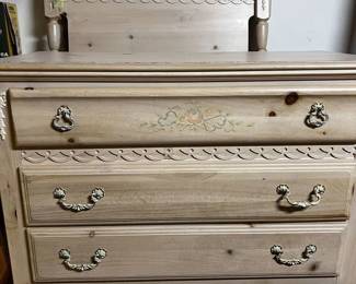 French Provincial Girl’s Bedroom Set