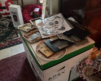Sale Picture