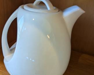 The Palm Restaurant's modernist tea pot