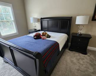 Queen Bed