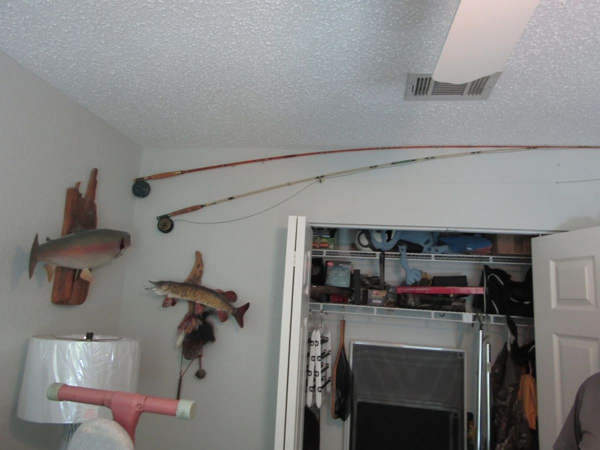Fish mounts and fly fishing rods