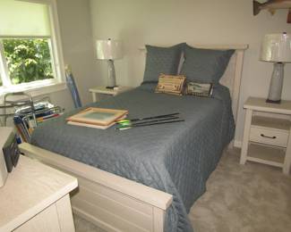 Arrows, archery, lamps, dresser