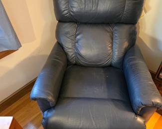 Recliner with the tags still on it!! 