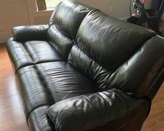 LEATHER RECLINING SOFAS