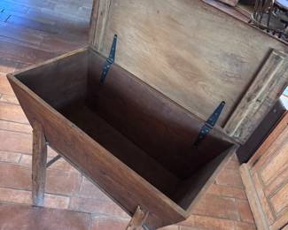 Antique dough bin
