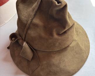 Ladies hat