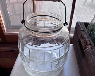 Old barrel jar