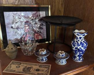 Knick knacks