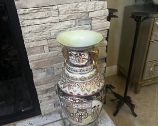 Asian vase